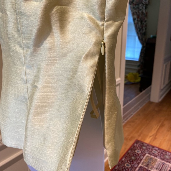 Kasper - Lady light green dressy sleeveless top, 6P - Picture 4 of 6